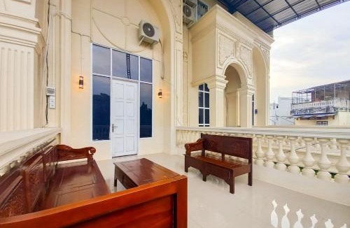 Bungo Hotel | RedDoorz Syariah at Sungai Pinang Muara Bungo
