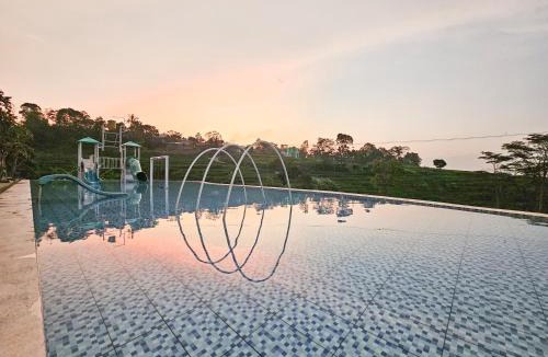 Hargomulyo Hotel | RedDoorz Syariah at Svarga View