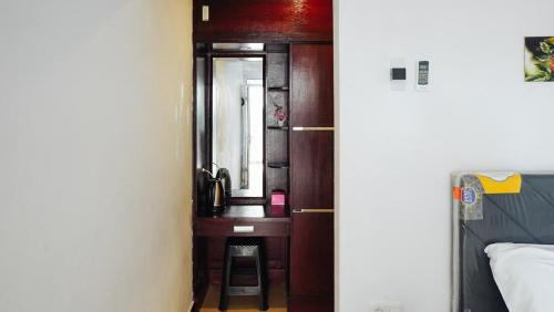 Mataram Hotel | RedDoorz Syariah near RSUD Mataram Lombok 2