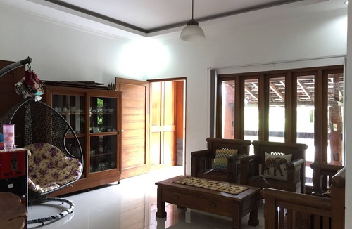 Sleman House | Rengganis Homestay Yogyakarta