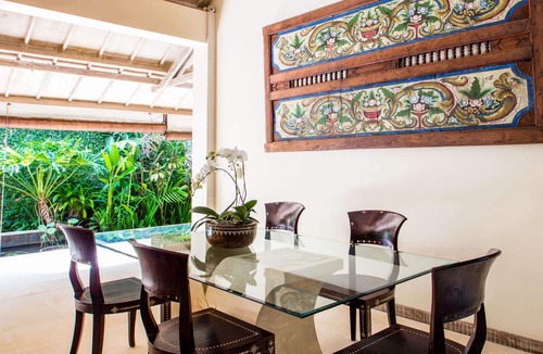 Batubelig Villa | Rent a Luxury Villa in Bali Close to the Beach, Bali Villa 2074