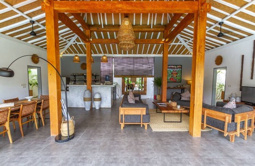 Batubelig Villa | Rent Your 5 Star Private Villa in Seminyak, Bali Villa 1153