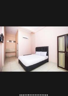 Jambi Hostel | Rina The Kost