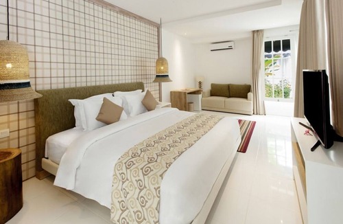 Kuta Selatan Villa | Romantic Villa Situated in A Beachfront Resort, Tanjung Benoa, Nusa Dua