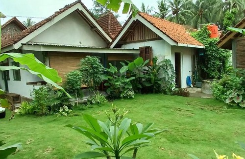 Purworejo House | Rumah Gaharu - Kulon