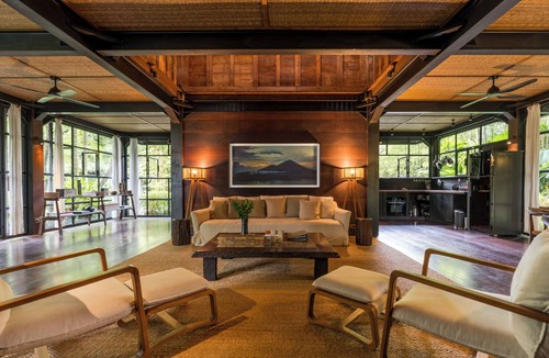 Kedewatan Villa | Rumah Hujan