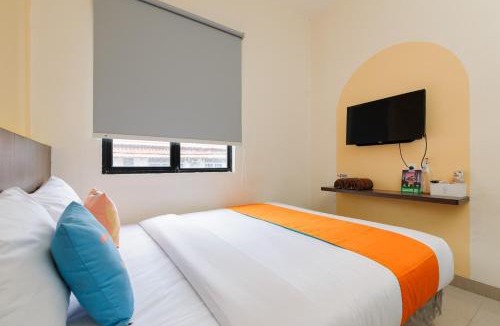 Jakarta Hotel | Sans Hotel Max Living Cengkareng