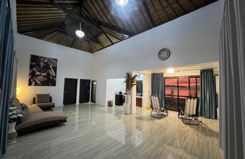 Sekotong Barat Villa | Sasak House Private Beachfront Home