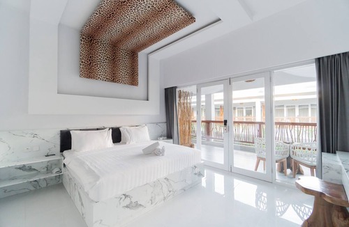 Gili Trawangan Resort | sea shell resort