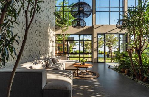 Lovina Villa | Sea View Pool Villa - Exclusive Beachfront Property