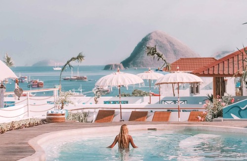 Labuan Bajo Hotel | Seaesta Komodo Hotel & Hostel