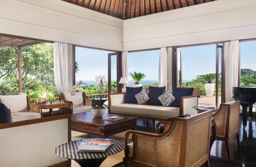 Pecatu Villa | Secluded Oasis in Bali with 7 Bedrooms,2244