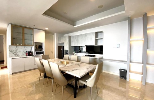 Gubeng Apartment | Signature 2BR Apartment ARC100 Vasa Suite Surabaya City Centre with Balcony by Le Ciel Hospitality