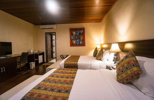 Dewi Sri Hotel | SL1003 - 1 Bedroom Family Suite in Legian