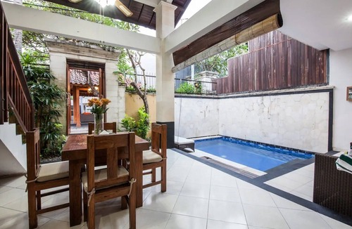 Legian City-Centre Villa | SMV . 4-BR · ❤️4BR Pool Prime Area Walk To Beach N Shops Legian