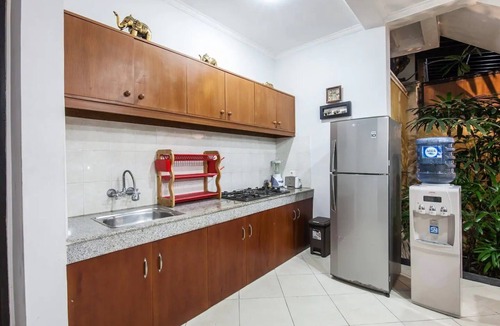 Legian City-Centre Villa | SMV . 7-BR · ❤️7BR Pool Prime Area Walk to Beach N Shops Legian