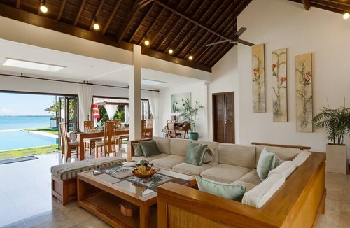 Kuta Selatan Villa | SO3005 - Waterfront 3 Bedroom Villa in Nusa Dua