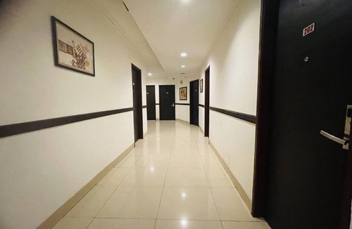 Panakkukang House | Spacious DBL Suite Near Mall Panakkukang W/WiFi