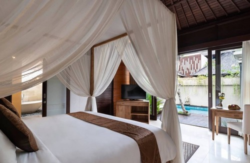 Jungut Batu Villa | Splendid Private Villa with Pool and Beach Access