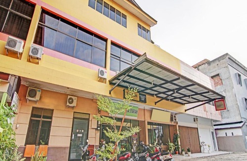 Pekanbaru Hotel | SPOT ON 90418 Akasia Hotel Syariah