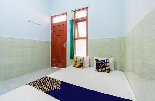 Ngasem Hotel | SPOT ON 93965 Ibrahim Guest House Syariah