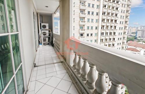 Permata Hijau Apartment | Strategic 1BR Bellezza Apt Green Gem Max 6