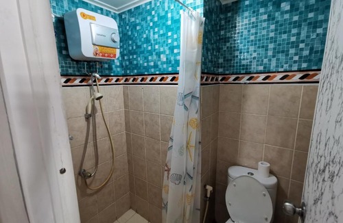 Pluit Apartment | Studio Room Full Sea View From Your Bed Fast Wifi