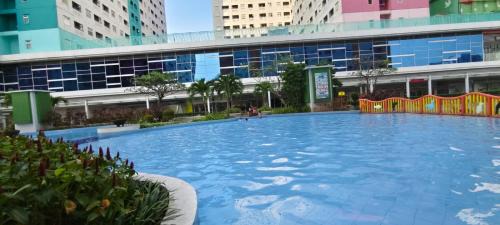 Rawasari Apartment | Studio sweet room Green Pramuka Square