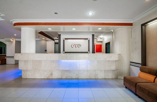 Pekanbaru House | Stylish DBL Suite Escape W/Free WiFi and Parking