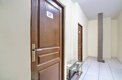 Pekanbaru House | Stylish DBL Suite Escape W/Free WiFi and Parking