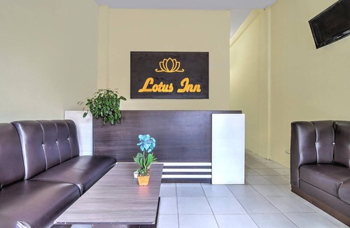 Pekanbaru House | Stylish DBL Suite Escape W/Free WiFi and Parking