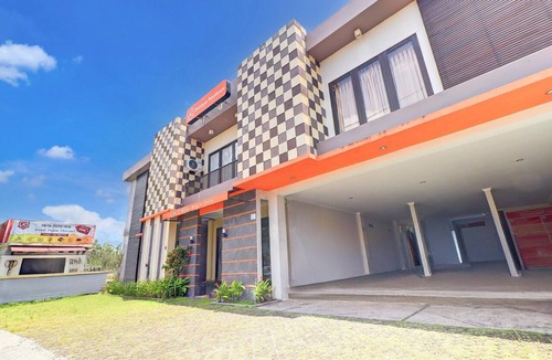Panjer House | Stylish Delux Twin Stay with Free WiFi and Parking