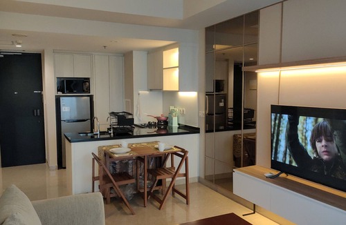 Bumi Serpong Damai Apartment | Stylish & Spacious stay at Branz BSD by NJ props