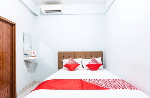 Dramaga Hotel | Super OYO 1516 Cemara Gading Syariah