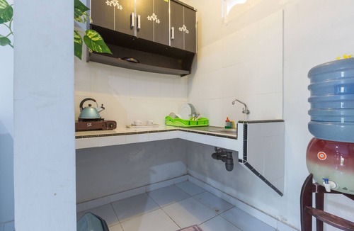 Berawa House | Superior Double Room set in Tranquil Canggu, 10 Minutes to Berawa Beach