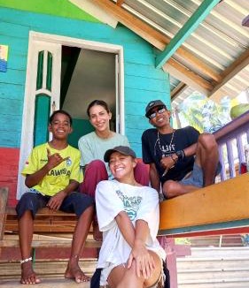 Sumbawa Barat Hostel | Surf House Hostel