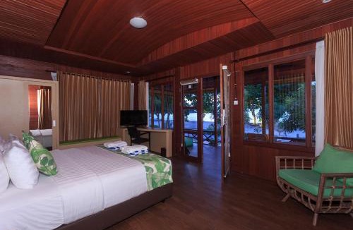 Labuan Bajo Resort | Sylvia Beach Villa