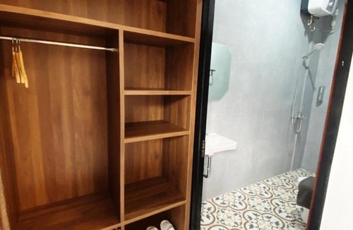 Patrang Hotel | Taman Daun Homestay