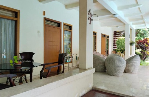 Pancawati Hotel | The Garden Family Guest House powered by Cocotel