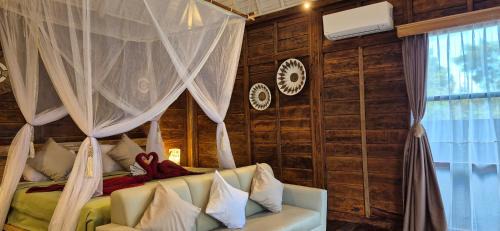 Pemuteran Villa | The National Park Villa with Joglo style villa and Jacuzzi