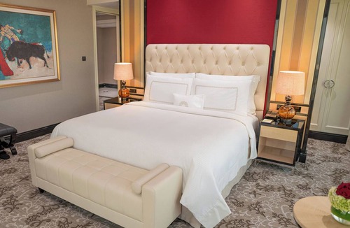 Surabaya Hotel | The Trans Luxury Hotel Surabaya