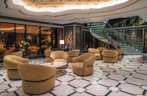 Surabaya Hotel | The Trans Luxury Hotel Surabaya