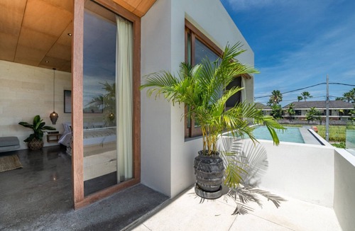 Berawa Villa | The Ultimate 5 Star Holiday Villa in Kabupaten Badung with Private Pool and Fully Staffed