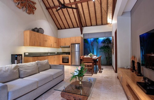 Kerobokan Villa | Three Bedrooms Desa Di Bali Villas
