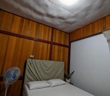 Bunaken House | Tiger fish homestay