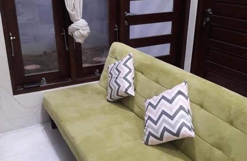 Mlati House | Tjahaja Guesthouse rumah mungil di Yogyakarta dgn lokasi strategis di lingkungan yg asri, tenang dan nyaman