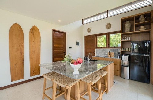 Pecatu Villa | Treetop 5 - Traditional, modern 3-story villa w ocean views