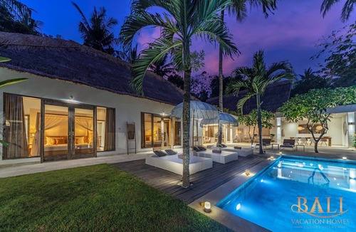Amlapura Villa | Truly a Luxury Hidden Jewel in Paradise! Private, Romantic and Breathtaking!