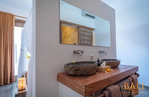 Amlapura Villa | Truly a Luxury Hidden Jewel in Paradise! Private, Romantic and Breathtaking!