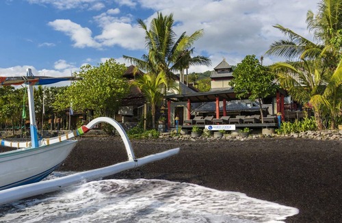 Purwakerti Cottage | TULAMBEN Japanese-style bedroom in East of Bali